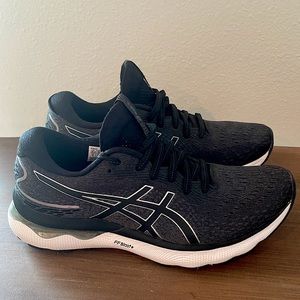 ASICS Gel-Nimbus 24 Women’s Running Shoes Black/Pure Silver Size 8